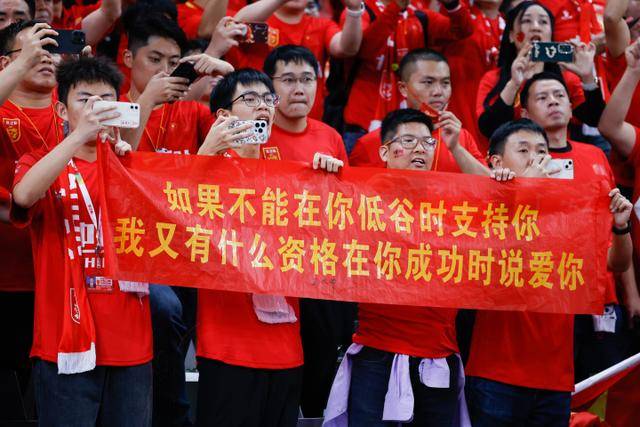 谈球吧联系我们
